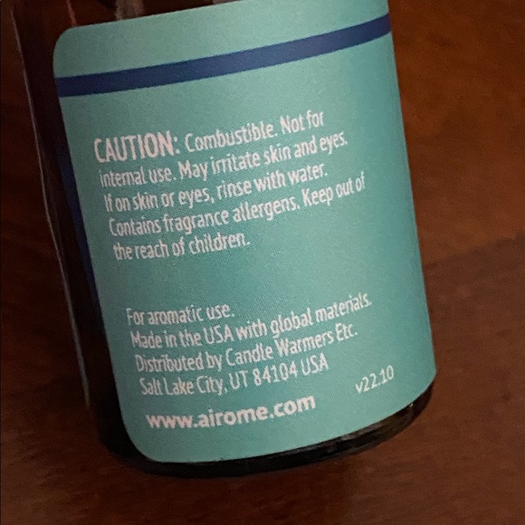 Essential Oil~Eucalyptus & Diffuser (NEW!) - Picture 6 of 9